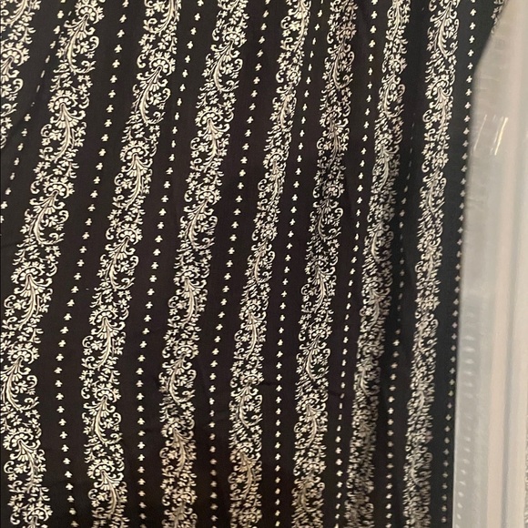 Maurices Black and White Patterned Maxi Dress - Picture 4 of 6